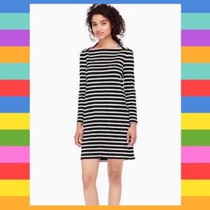 🎉HPx2🎉 Kate Spade Front Pocket Dress.